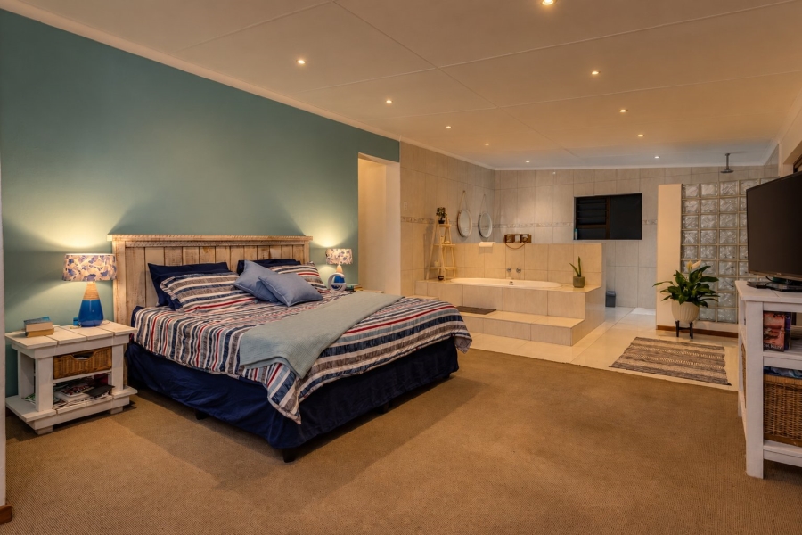 4 Bedroom Property for Sale in Mount Croix Eastern Cape